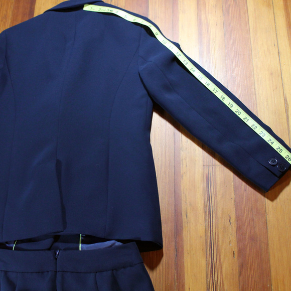 Talbots Petite Single Button Slimming Blazer 2P - Picture 6 of 8